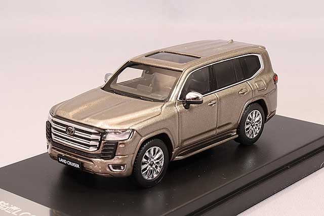 LCDモデル 1/64 トヨタ ランドクルーザー LC300-GR スポーツ グレイ