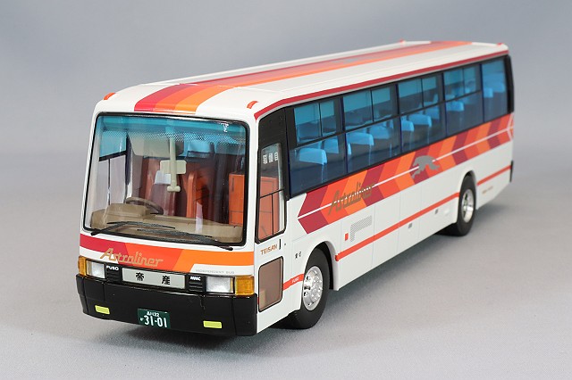 トミカリミテッドヴィンテージ NEO 1/64 三菱 FUSO エアロバス 日本交通