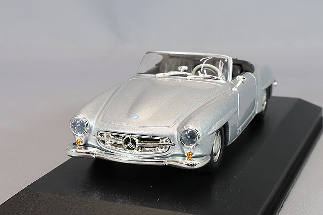 ミニチャンプス 1/18 メルセデスベンツ 300 SL ロードスター (W198