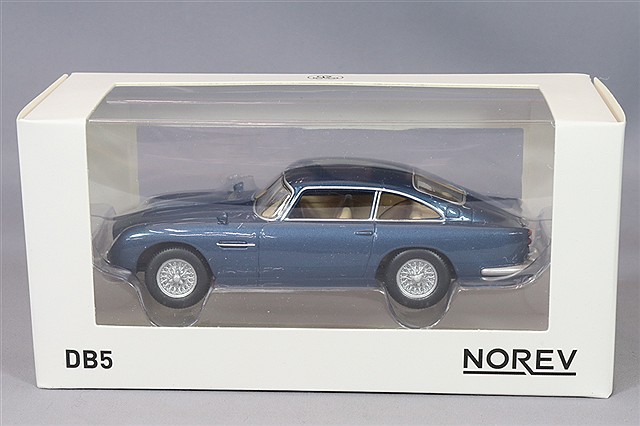 ソリド 1/18 アストンマーティン DB5 1964 ブルー