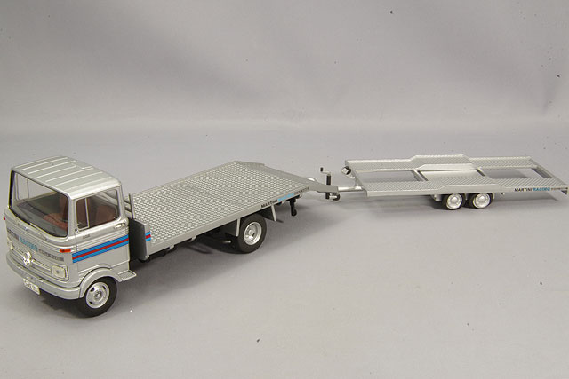 PremiumClassiXXs 1/43 メルセデスベンツ LP608 ボックストラック ガルフ