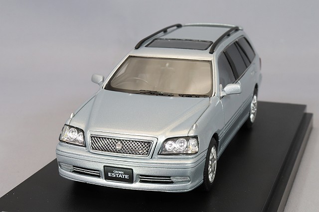 MARK43 1/43 トヨタ クラウン エステート 3.0 ロイヤルサルーン