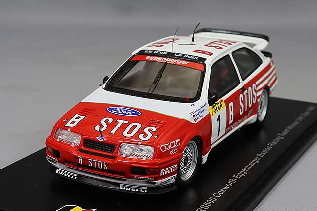 ミニチャンプス 1/18 BMW 2800 CS 1968 ホワイト