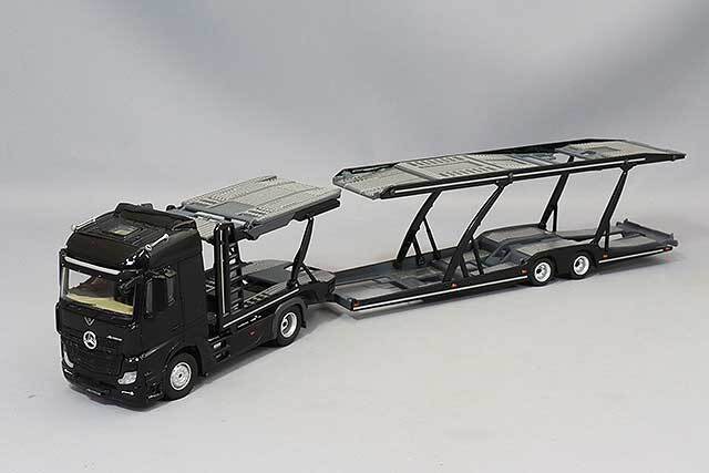 Unique Model x Tiny City メルセデスベンツ アクトロス MP5 カー