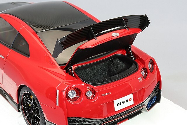 オートアート コンポジット 1/18 日産 GT-R (R35) ニスモ スペシャル