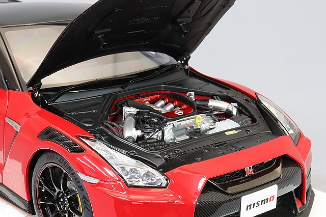 オートアート コンポジット 1/18 日産 GT-R (R35) ニスモ スペシャル