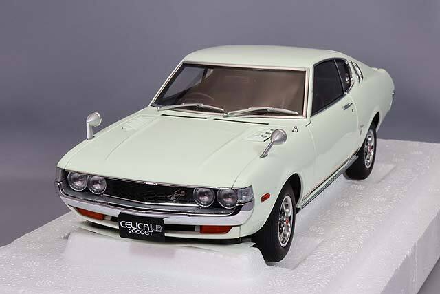 オートアート コンポジット 1/18 トヨタ セリカ リフトバック 2000GT