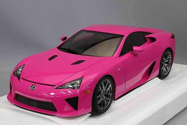 オートアート コンポジット 1/18 レクサス LFA パッショネイトピンク