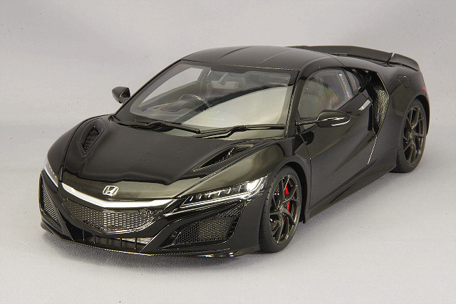 オートアート コンポジット 1/18 ホンダ NSX (NC1) 2016 ベルリナブラック