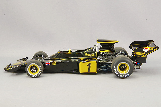 オートアート コンポジット 1/18 ロータス 72E 1973 F1 #1 E