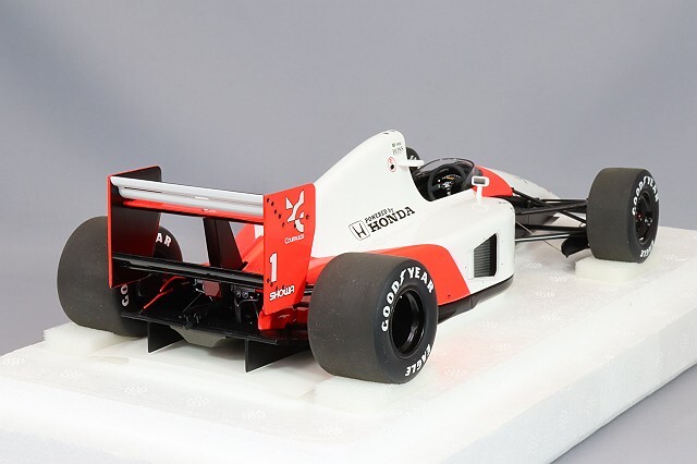 オートアート コンポジット 1/18 マクラーレン ホンダ MP4/6 F1 1991