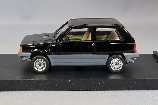 ブルム 1/43 フィアット パンダ 30 ルクソール 1980 ブラック ,再生産,