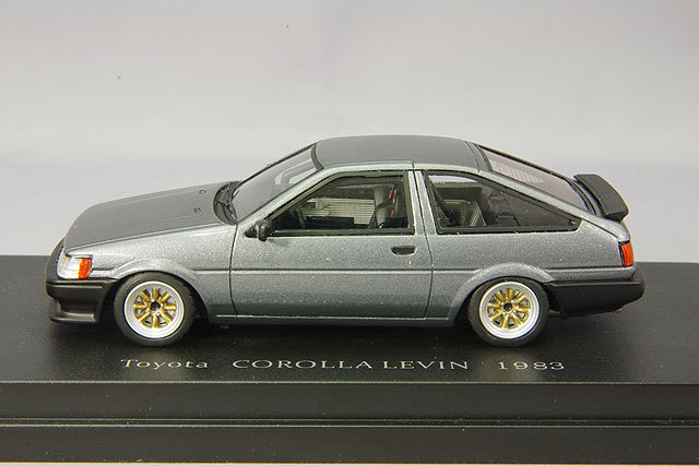 CAM@ 1/43 トヨタ カローラ レビン AE86 スポーツカスタム仕様 1983