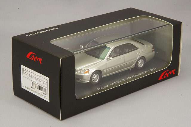 CAM@ 1/43 トヨタ マークII (X110) グランデ シルバーメタリック