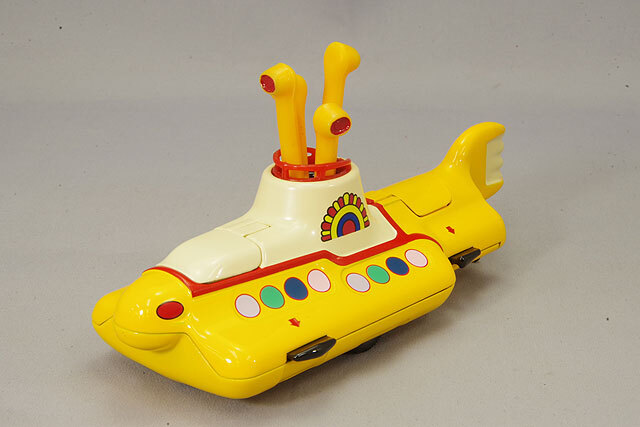 コーギー イエローサブマリン (ザ・ビートルズ) 【再入荷】