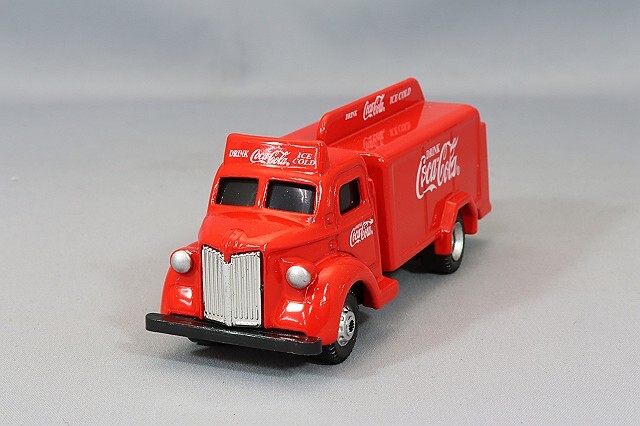 Coca-Cola Collectibles 1/87 1947 コカコーラ ボトルトラック レッド