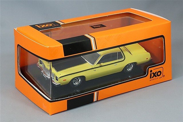 イクソ 1/43 プリムス ロードランナー 1975 イエロー