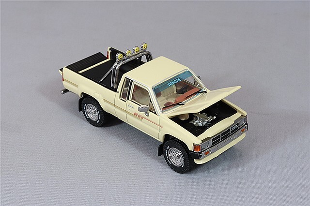 ダイキャストトーク特注品】 GCD 1/64 トヨタ ハイラックス SR5