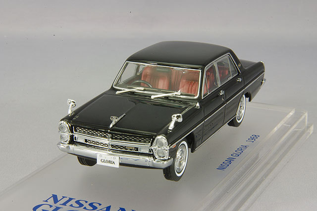 ENIF 1/43 日産 グロリア (PA30) スーパーDX 1968 ブラック