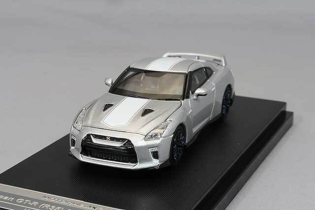 MOTORHELIX 1/64 日産 GT-R (R35) 50thアニバーサリー アルティメイト