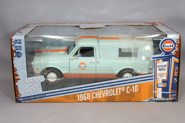 グリーンライト 1/24 1968 シボレー C-10 キャンパーシェル付 