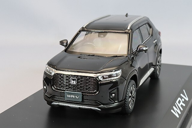 ホビージャパン 1/43 ホンダ WR-V クリスタルブラックパール