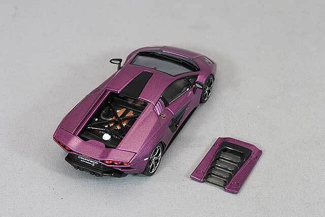 HUNG HING TOYS 1/64 ランボルギーニ カウンタック LPI 800-4 (Viola 30th)