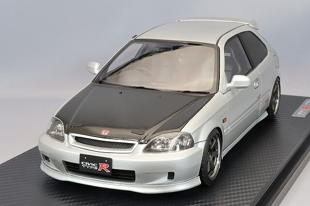 イグニッションモデル 1/18 ホンダ シビック (EK9) タイプR シルバー
