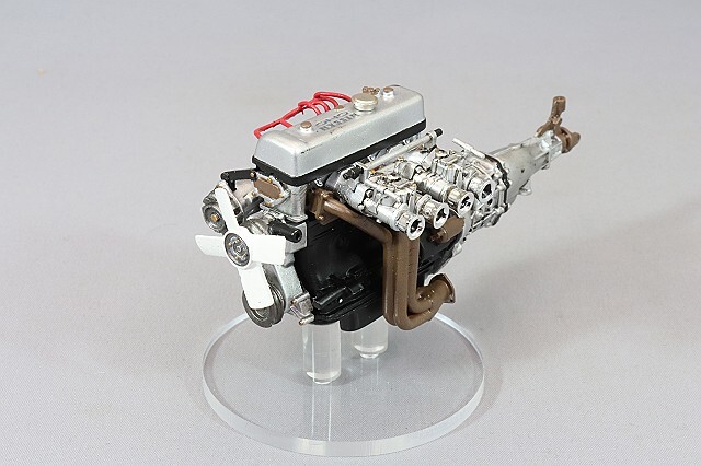 イグニッションモデル 1/18 ダットサン フェアレディ 2000 (SR311