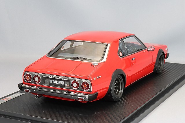 イグニッションモデル 1/18 日産 スカイライン 2000 GT-ES (C210
