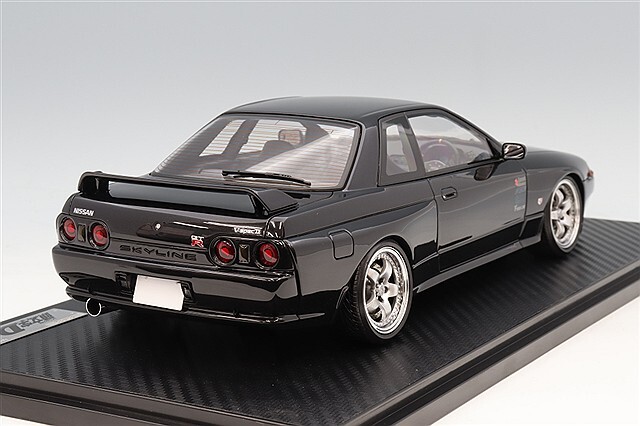 イグニッションモデル 1/18 日産 スカイライン GT-R V-specII (BNR32