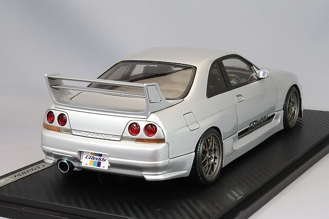イグニッションモデル 1/18 GReddy GT-R (BCNR33) シルバー