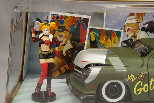 JADA 1/24 ハーレクイーン & 1951 マーキュリー