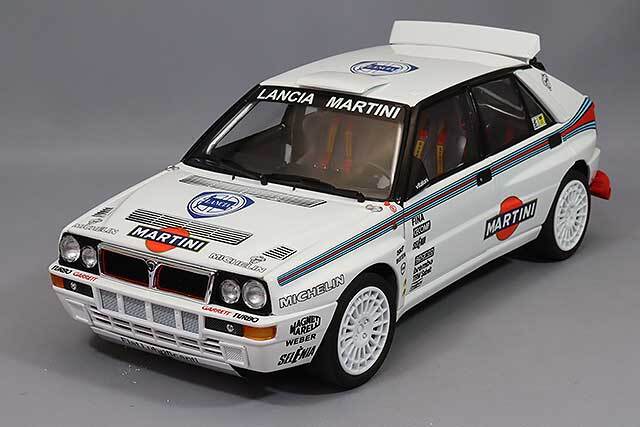 京商 1/18 ランチア デルタ HF インテグラーレ エヴォルツィオーネ