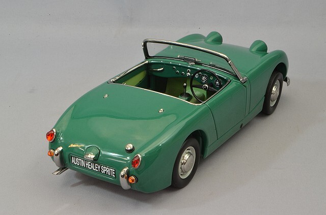 京商 1/18 オースチン ヒーレー スプライト リーフグリーン
