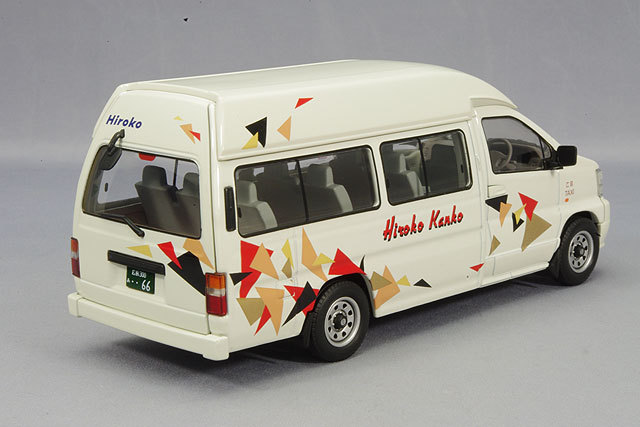 トミカリミテッドヴィンテージNEO43 1/43 日産 エルグランド ジャンボ