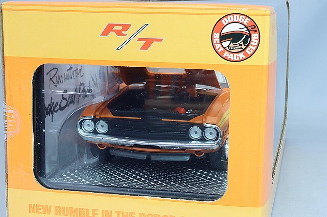 M2マシーン 1/24 1971 ダッジ チャレンジャー R/T 440 オレンジ