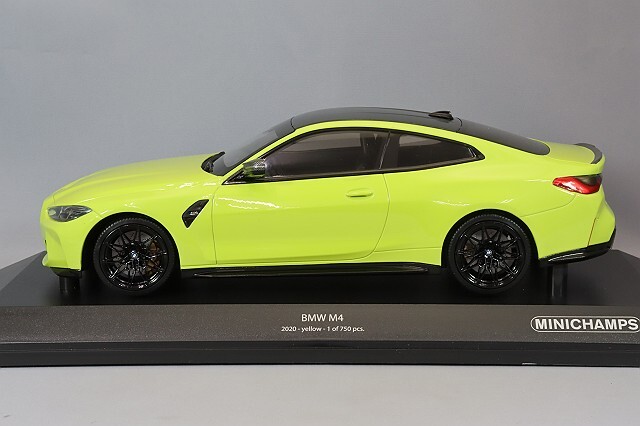 ミニチャンプス 1/18 BMW M4 2020 イエロー