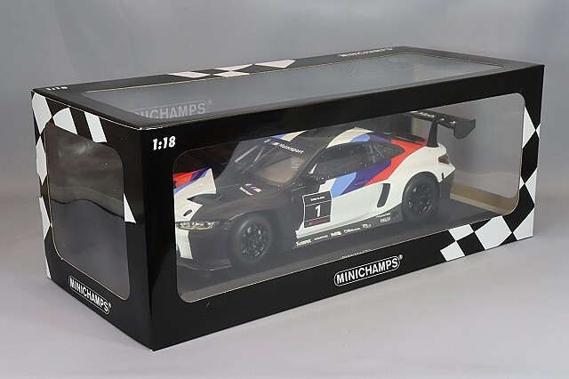 ミニチャンプス 1/18 BMW M4 GT3 2021 プレゼンテーション