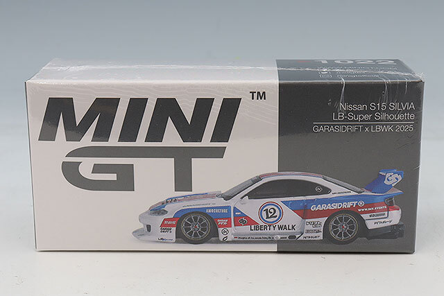 TSM ミニGT 1/64 日産 LB スーパーシルエット シルビア S15
