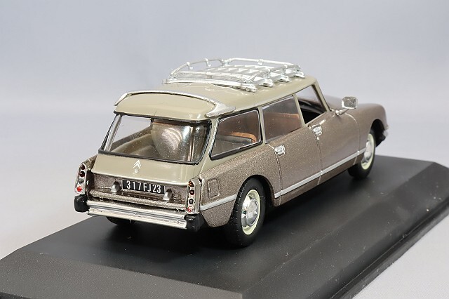 ノレブ 1/43 シトロエン DS 23 ブレーク 1974 スカラベブラウン