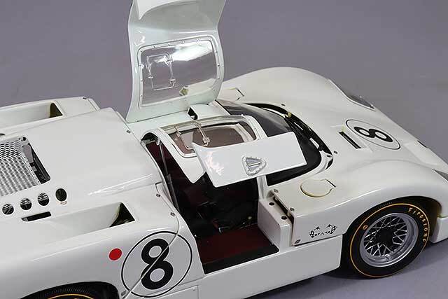 EXOTO 1/18 シャパラル F2 1967 ルマン24H #8 B.ジェニングス