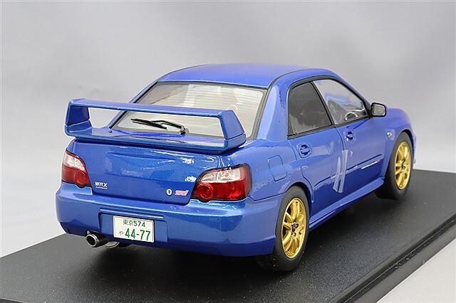 ソリド 1/18 スバル インプレッサ WRX STI 2003 ブルー 右ハンドル