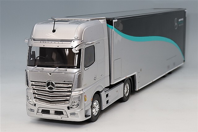 スパーク 1/43 メルセデスベンツ トラック 2023 メルセデス F1チーム