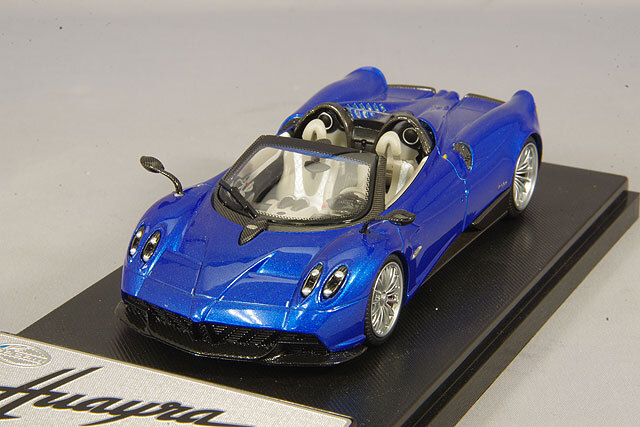 LCDモデル 1/43 パガーニ ウアイラ ロードスター ブルー
