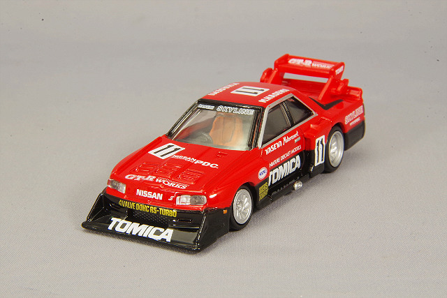 トミカプレミアム 01 トミカ スカイライン ターボ スーパーシルエット
