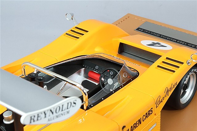 テクノモデル 1/18 マクラーレン M8B 1969 カンナム ワトキンスグレン