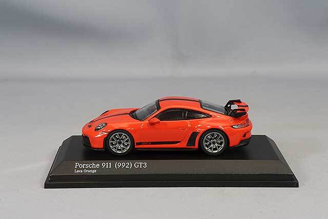 ミニチャンプス 1/64 ポルシェ 911 GT3 (992) 2021 ラヴァオレンジ