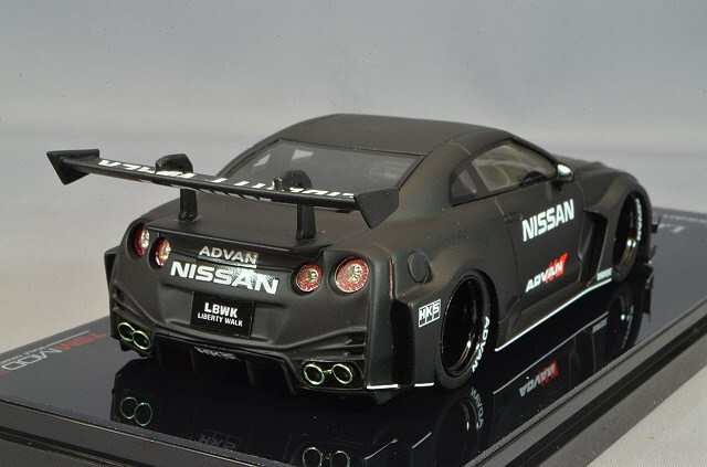 TSM 1/43 LB シルエット ワークス GT 日産 35GT-RR バージョン2 