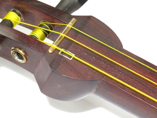 三味線・お琴の老舗 菊岡 中むら】中古三味線本体 上ランク紅木 長唄